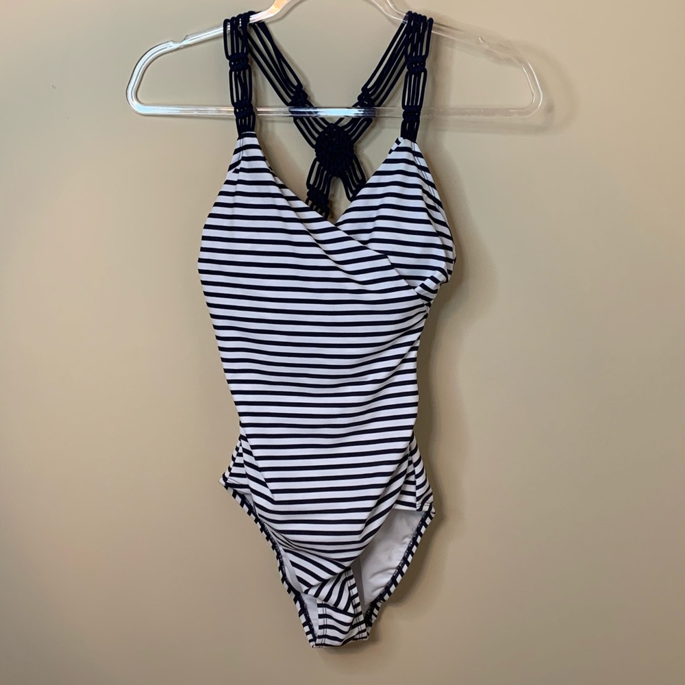 KONA SOL SHIRRED MACRAME STRAP ONE PIECE NWOT - Picture 3 of 8